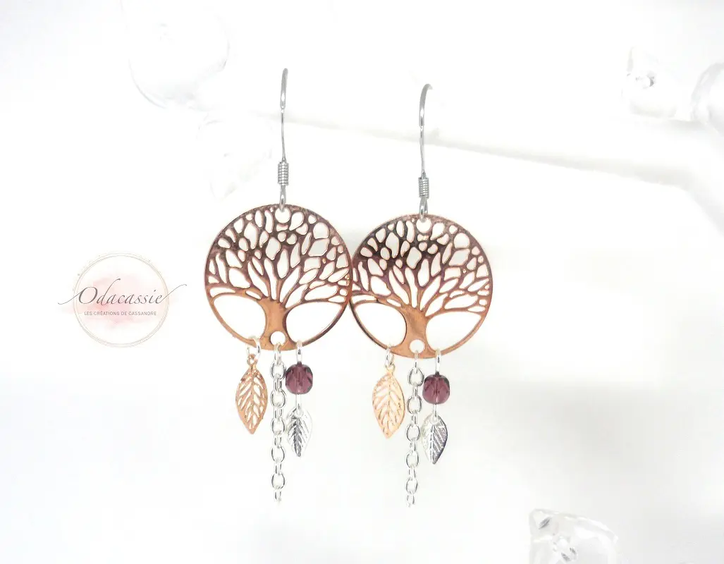Boucles d'oreilles arbres de vie estampes feuilles perles en verre de Bohême rose gold argenté violet améthyste crochets acier inoxydable hypoallergénique par Odacassie les créations de Cassandre bijoux et accessoires faits main bijoux poétiques bohèmes romantiques