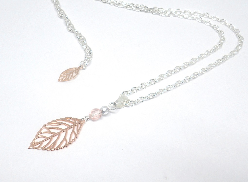 Odacassie-050-2-Collier-minimaliste-feuilles-perles-or-rose-argente-mariage collier minimaliste feuilles et perles estampes mariage cérémonie argenté or rose gold