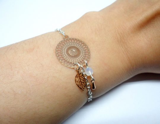 Bracelet or rose gold argenté estampes rosace feuille goutte blanc opale irisé création Odacassie