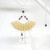 collier éventail doré noir argenté japonisant asiatique estampe perles en verre de Bohême bijou édition limitée Odacassie