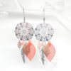 Boucles d'oreilles corail argenté or rose rose dreamcatcher attrape-rêves estampes feuilles plumes perles en verre de Bohême création édition limitée Odacassie