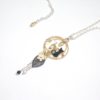 Sautoir couple de chats blanc noir doré feuilles fleur perles en verre de Bohême long collier bijou fait main en édition limitée par Odacassie les Créations de Cassandre bijoux poétiques bohèmes romantiques
