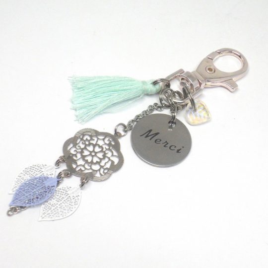 Bijou de sac merci idée cadeau fin d'année maîtresse atsem avs nounou marraine médaille au choix fermoir mousqueton acier inoxydable accessoire de mode par Odacassie les créations de Cassandre bijoux et accessoires faits main bijoux poétiques bohèmes romantiques