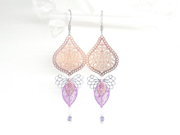 Boucles d'oreilles pièce unique fines estampes chandeliers éventails feuilles perles or rose argenté violet rose gold acier inoxydable par Odacassie les créations de Cassandre bijoux et accessoires faits main bijoux poétiques bijoux bohèmes bijoux romantiques handmade jewelry idée cadeau femme