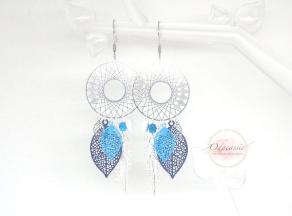 Boucles d'oreilles personnalisées estampes étoiles feuilles plumes perles boucles d'oreilles attrape-rêves dreamcatcher acier inoxydable par Odacassie les créations de Cassandre bijoux et accessoires faits main bijoux poétiques bijoux bohèmes bijoux romantiques idée cadeau femme