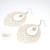 Boucles d'oreilles au choix doré blanc argenté noir avec grandes estampes gouttes esprit dentelle sequins feuilles perles grandes estampes crochets en acier inoxydable par Odacassie les créations de Cassandre bijoux et accessoires faits main bijoux poétiques bijoux bohèmes bijoux romantiques idée cadeau femme idée cadeau anniversaire idée cadeau saint valentin