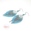 Boucles d'oreilles feuilles et fées estampes rosaces acier inoxydable coloris au choix bleu ou mauve perles en verre de Bohême par Odacassie les créations de Cassandre bijoux et accessoires faits main bijoux poétiques bijoux bohèmes bijoux romantiques