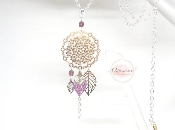 Sautoir fleurs doré violet argenté avec fines estampes fleurs et feuilles sequins dorés perles en verre de Bohême long collier style attrape-rêves dreamcatcher, par Odacassie les créations de Cassandre bijoux et accessoires faits main bijoux poétiques bijoux bohèmes bijoux romantiques idée cadeau femme