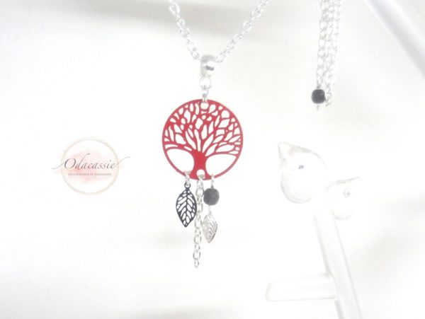 Collier arbre de vie rouge Odacassie