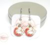 Boucles d'oreilles chats lovés dorés et blancs fleurs orange rouge vert perles en verre de Bohême collection enfants