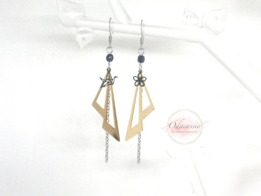 Boucles d'oreilles ailes stylisées doré noir oiseau origami fleur perles laiton acier inoxydable