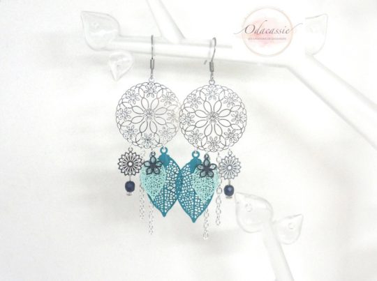 Boucles d'oreilles dreamcatcher fleurs feuilles fines estampes acier inoxydable par Odacassie