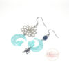 Boucles d'oreilles chats turquoise clair argente fleur de lotus estampes perle acier inoxydable par Odacassie