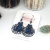 Boucles d'oreilles chats bleues et noires acétate de cellulose estampes perles par Odacassie