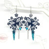 Boucles d'oreilles papillons noirs bleu vert fleurs estampes plumes par Odacassie