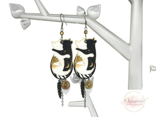 Boucles d'oreilles chats amoureux esprit yin yang jour et nuit par Odacassie