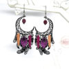 Boucles d'oreilles croissant de lune et attrape-rêves plumes noir violet rose fuchsia saumon par Odacassie