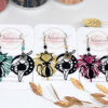 Boucles d'oreilles chats dissociées coloris au choix émeraude doré ou fuchsia par Odacassie