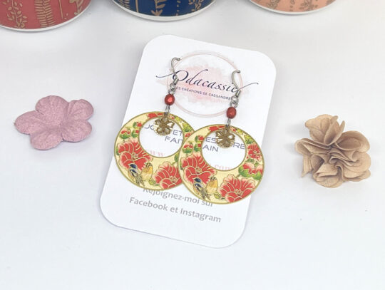 Boucles d'oreilles oiseaux sur fleurs créoles par Odacassie