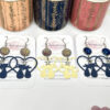 Boucles d'oreilles chats cœurs au choix avec cabochons pailletés et étoiles en acier inoxydable par Odacassie