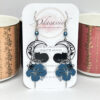 Boucles d'oreilles chats fleurs d'hibiscus feuilles perles noir bleu pétrole gris par Odacassie