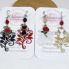 Boucles d'oreilles rose rouge et chat noir ou blanc au choix avec estampes feuilles et perles crochets acier inoxydable boucles asymétriques par Odacassie