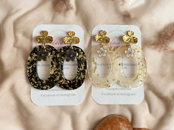 Clous d'oreilles pailletés au choix doré et noir ou doré blanc transparent avec fleurs et ovales acier inoxydable doré à l'or fin et acétate de cellulose boucles d'oreilles par Odacassie
